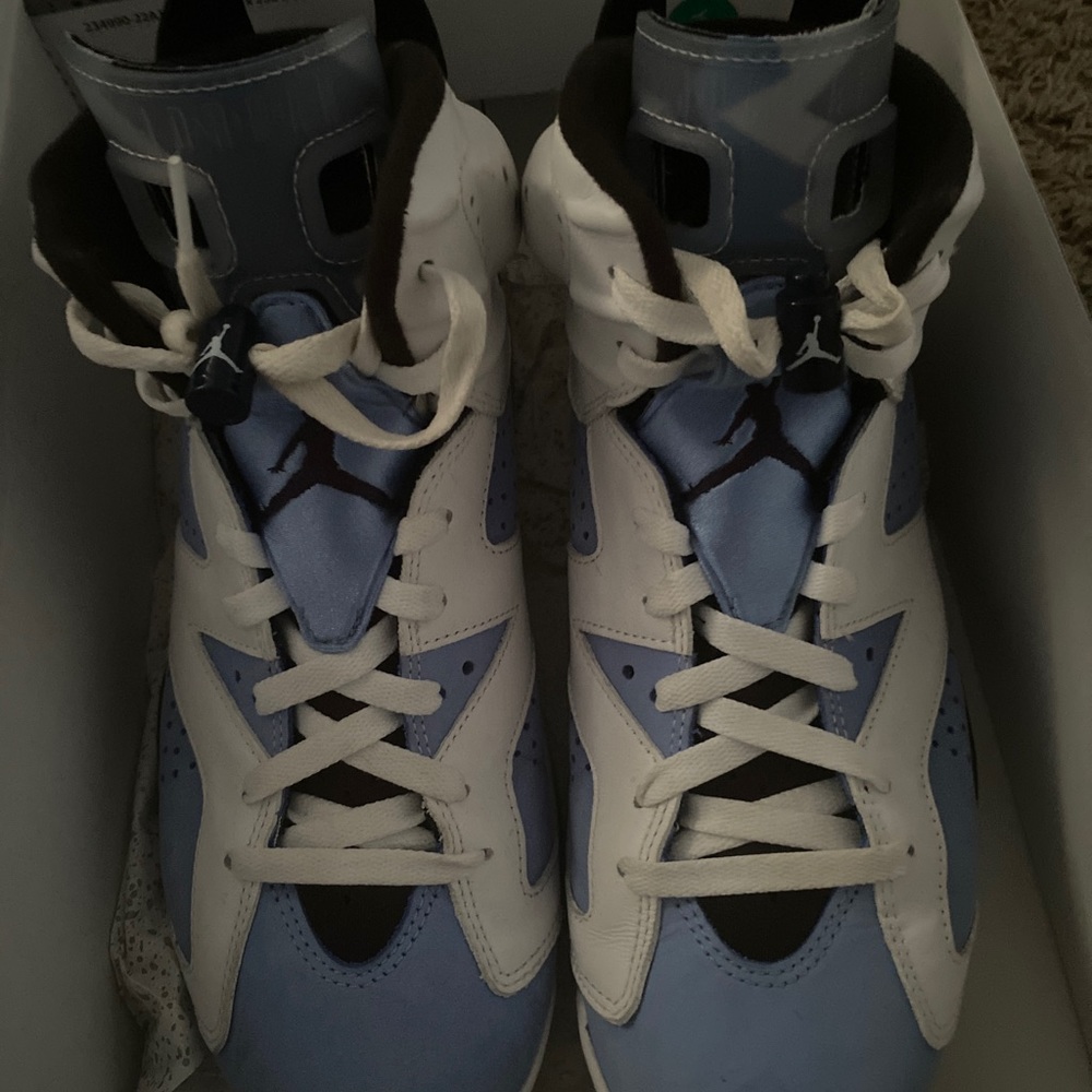 Jordan 6 Unc